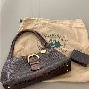 Brahmin shoulder bag w/matching small wallet